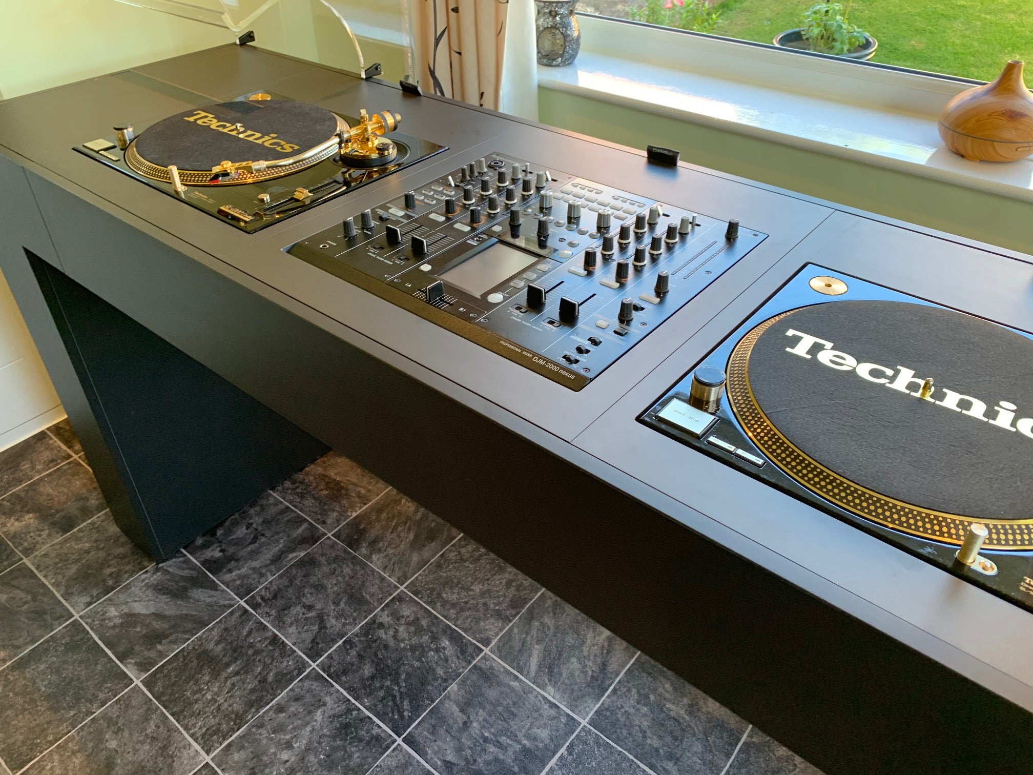 Dragon Custom Quick Folding DJ Table DJ Desk DJ Booth DJ Counter
